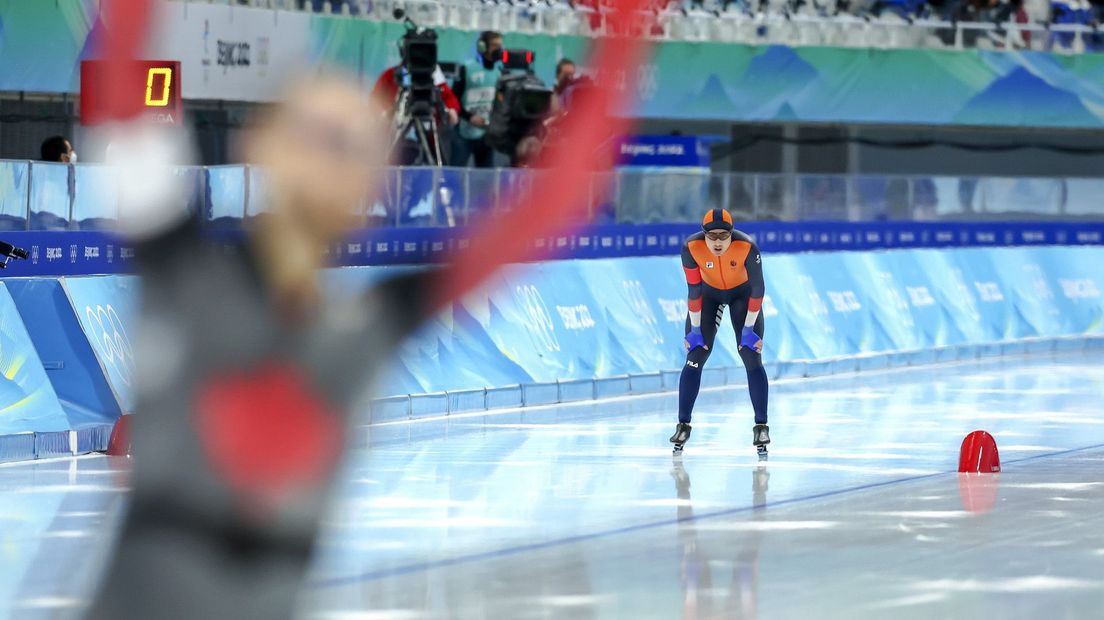 Kai Verbij op de 1000 meter, waarbij Laurent Dubreuil (linksvoor) zilver pakte