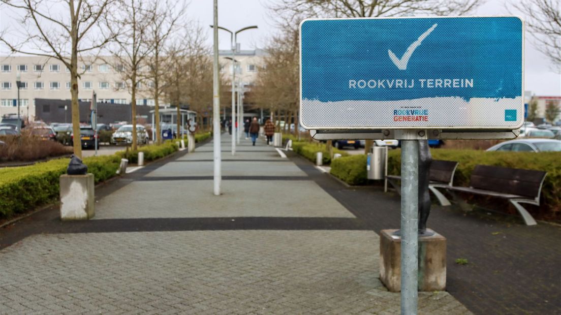 Vanaf volgende week is ziekenhuis Adrz een rookvrij terrein