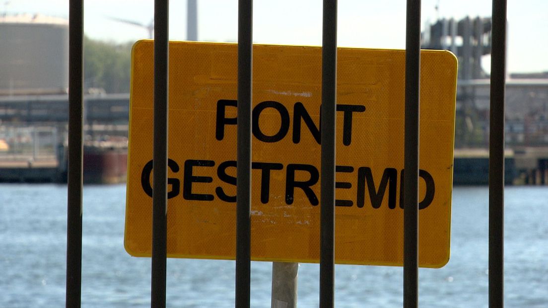 Opknapbeurt pontje 1