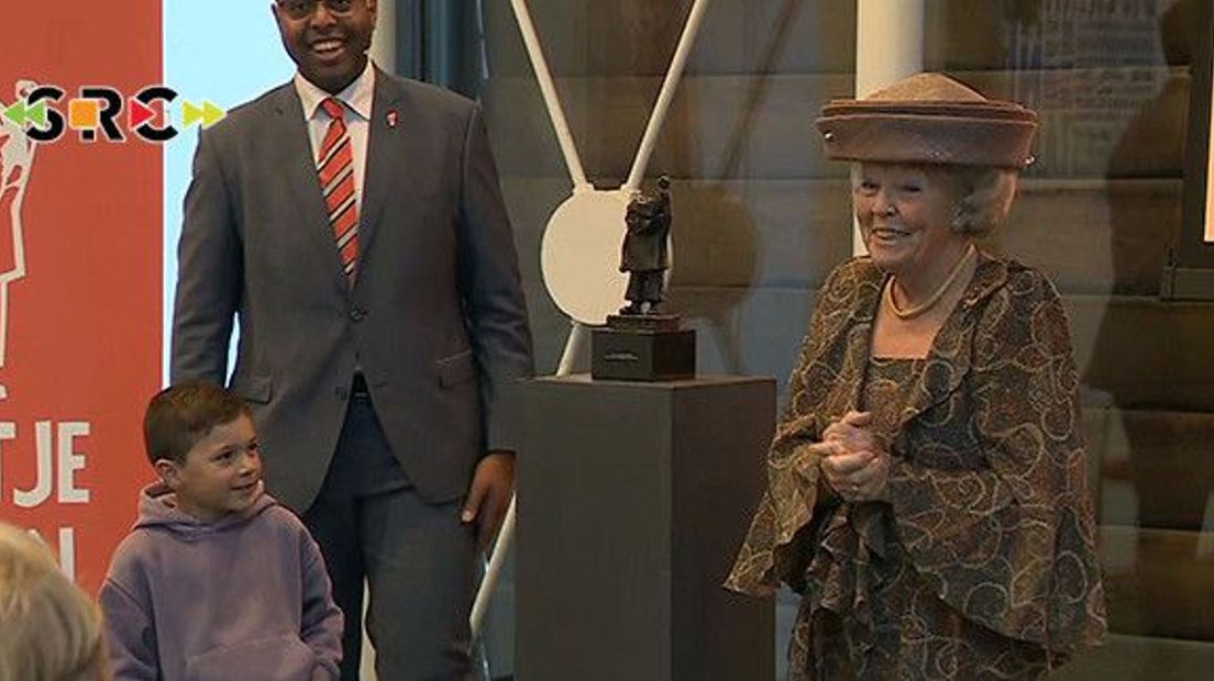 Prinses Beatrix reikt in Culemborg de Jantje Beton Prijs uit