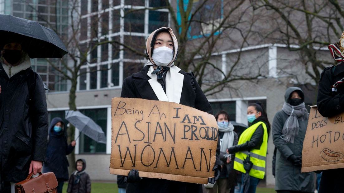 Demonstratie op het museumplein #stopasianhate.