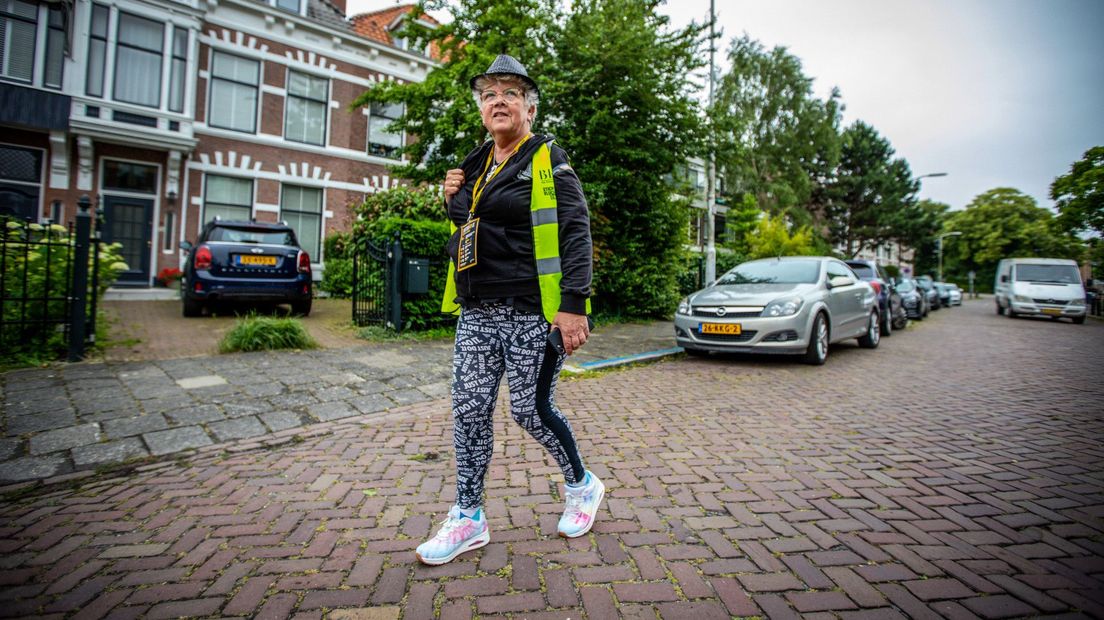 Wandelaars+lopen+10+of+20+kilometer+tijdens+de+Nacht+van+de+Vluchteling%2C+echte+diehards+zelfs+40.+%E2%80%99Statement+naar+aankomende+regering%E2%80%99