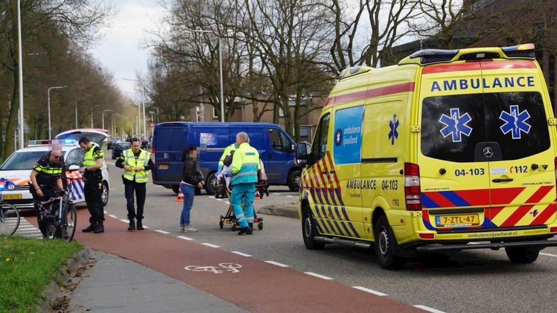 Fietsster gewond bij aanrijding Zwolle