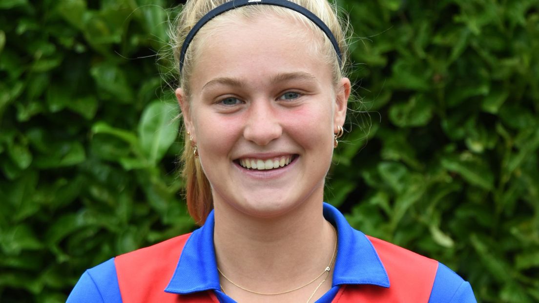 Pien Dicke scoorde twee keer voor SCHC