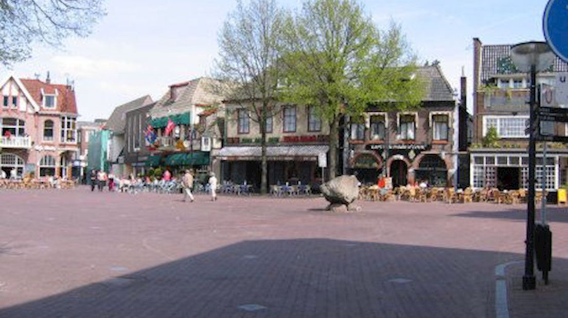 Markt wordt weer Groote Markt Oldenzaal - RTV Oost