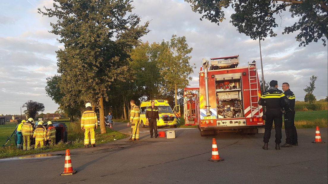 Automobilist met spoed naar ziekenhuis na ongeval bij Staphorst