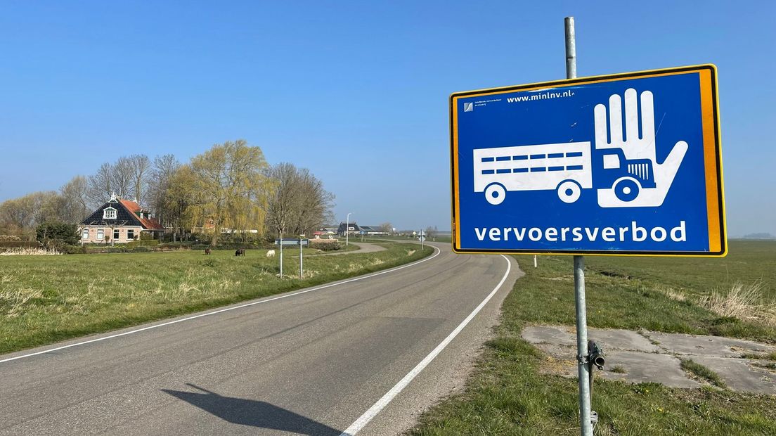 Vogelgriep vastgesteld in Tjerkgaast: 87.000 kuikens worden doodgemaakt - Omrop Fryslan