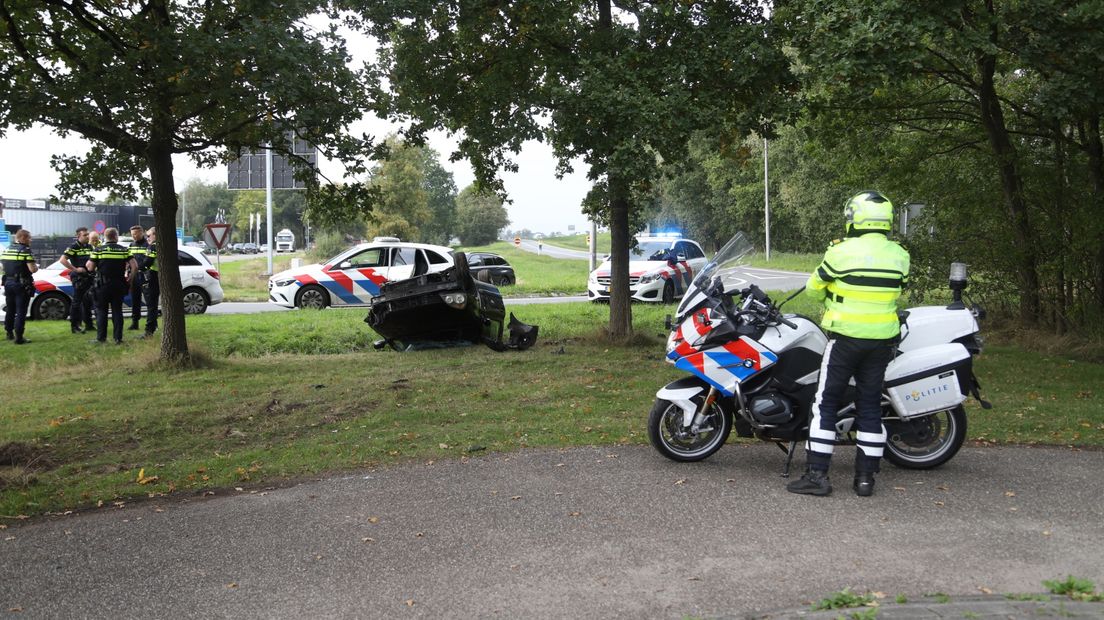 The car crashed at the exit of the A7 in Marum