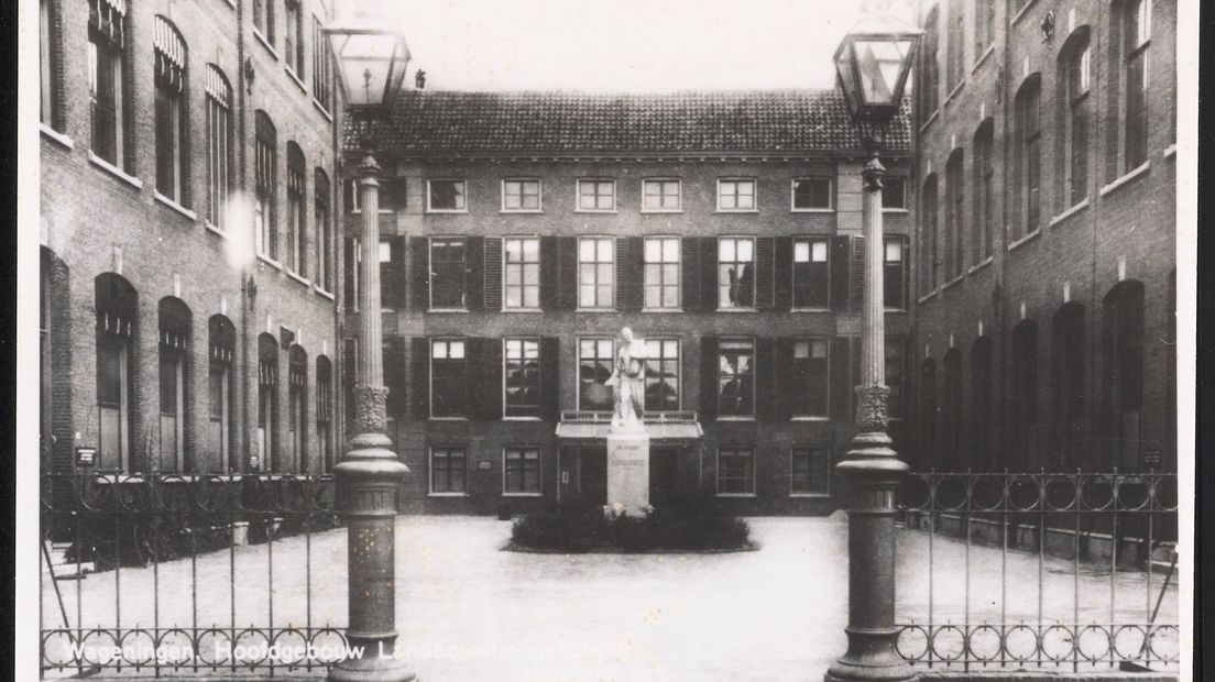 Het hoofdgebouw van de Landbouw Hogeschool - Vereniging Oud Wageningen