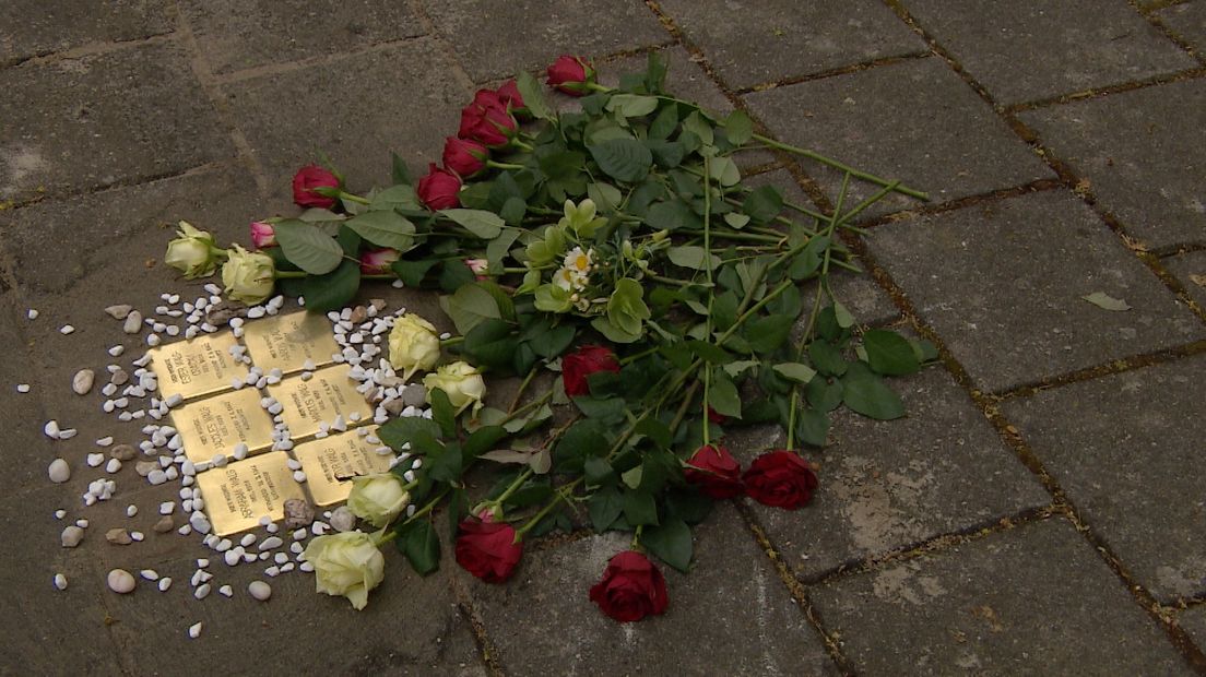 Struikelstenen voor uit Terneuzen en Hulst weggevoerde Joden