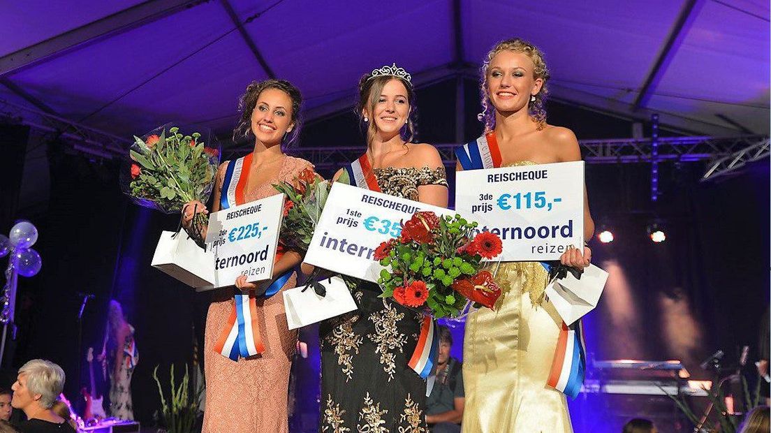 Elza Mulder is de nieuwe Bloemenkoningin (Rechten: Van Oost Media)