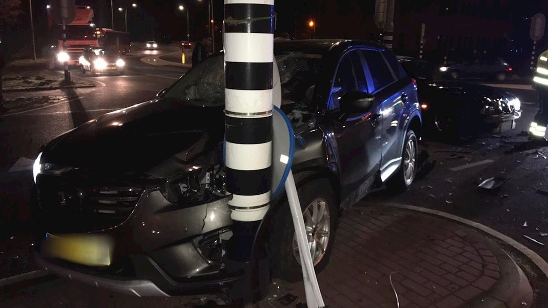 Ongeluk op een kruispunt in Oldenzaal