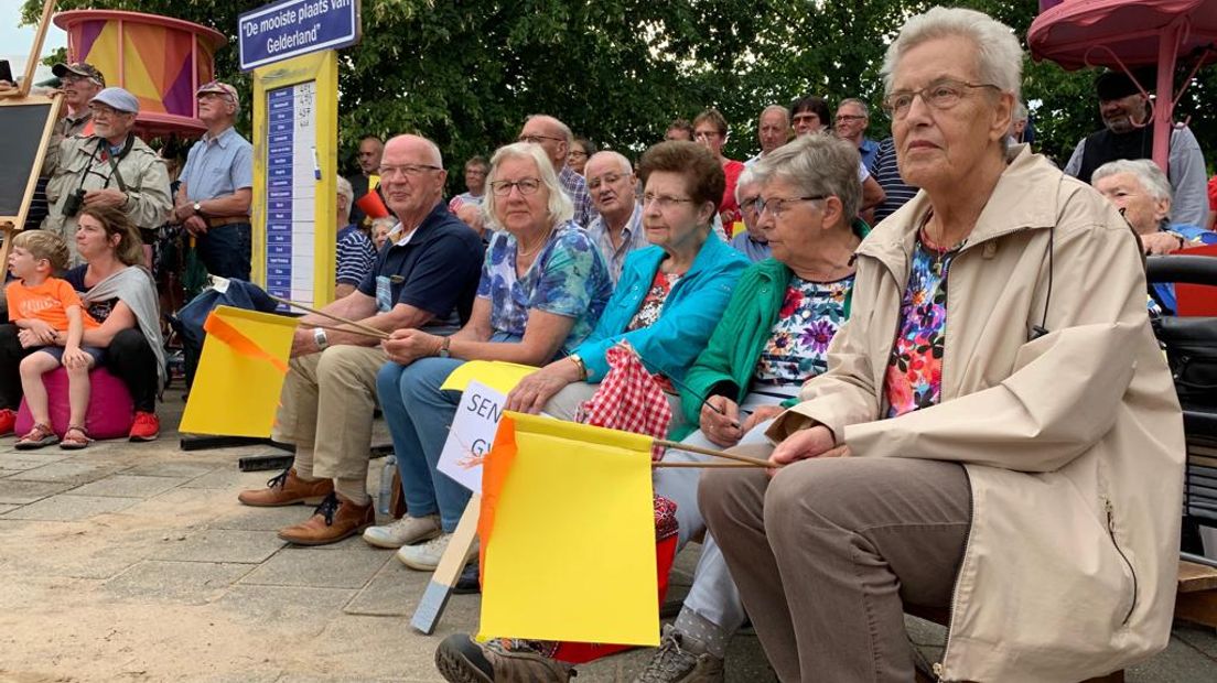 IJzevoorde is qua inwoneraantal de kleinste deelnemer ooit. De prestatie van het dorp is er niet minder om. De eindscore van team IJzevoorde is uitgekomen op 498 punten en 850 euro. Daarmee staan ze voorlopig op de eerste plaats.