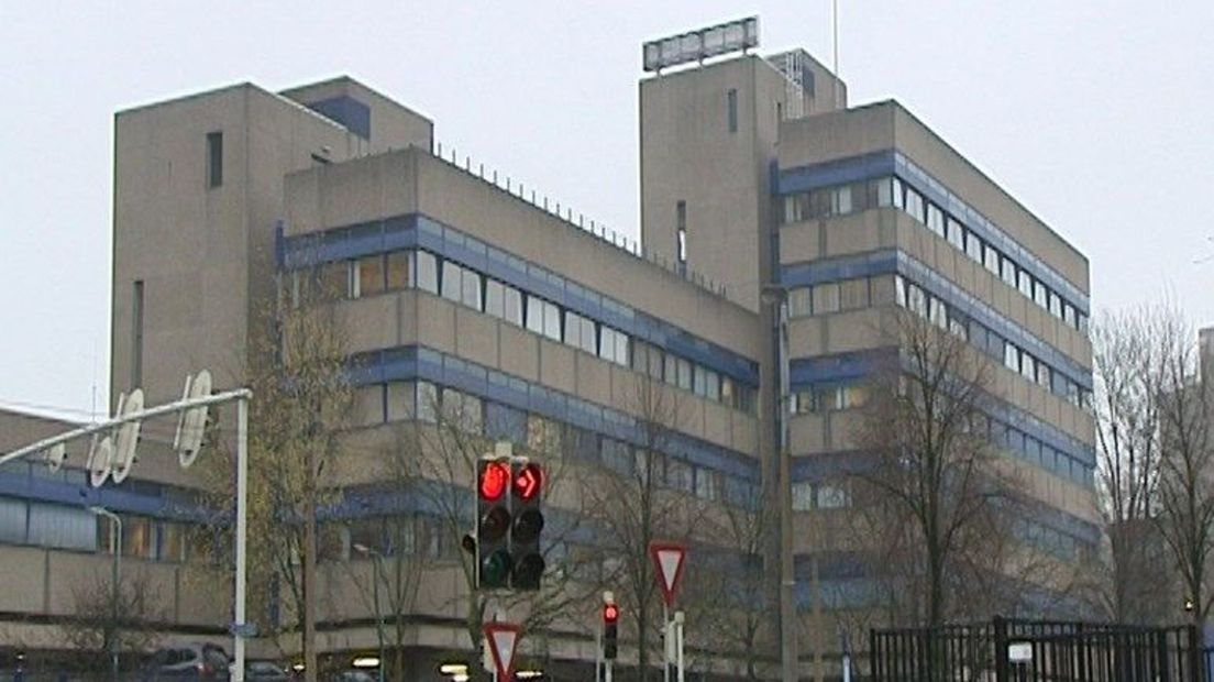 Wat gaat er gebeuren met de ING-kolos in Arnhem? - Omroep Gelderland