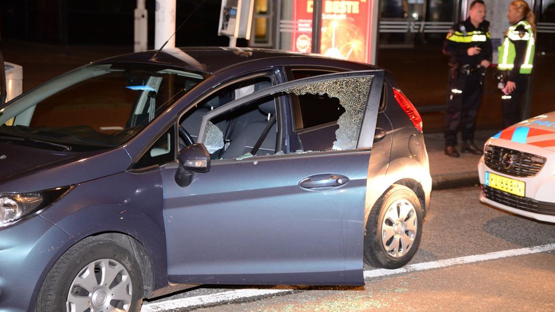 De politie schoot gericht op de auto.
