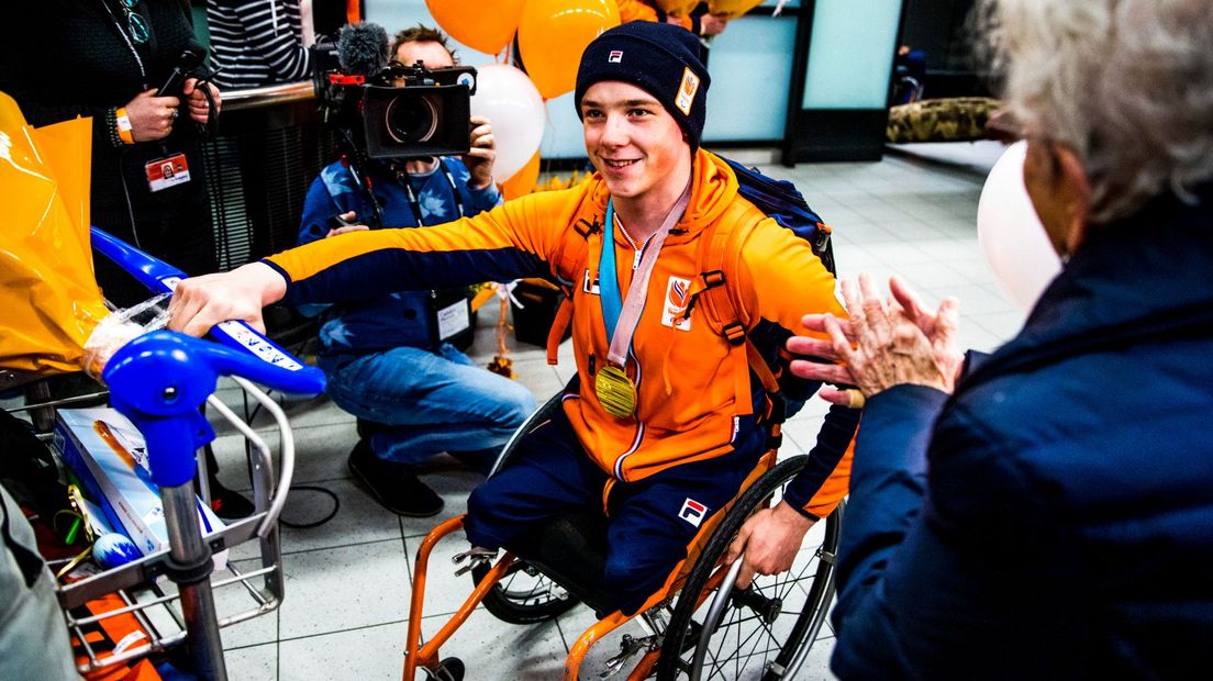 Bij de Paralympisch Spelen in 2018 won Kampschreur één keer goud, op de supercombinatie