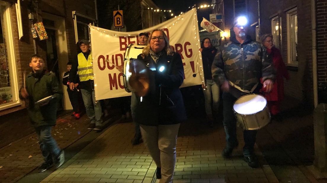 Het protest bij zalencentrum Sint Joseph.