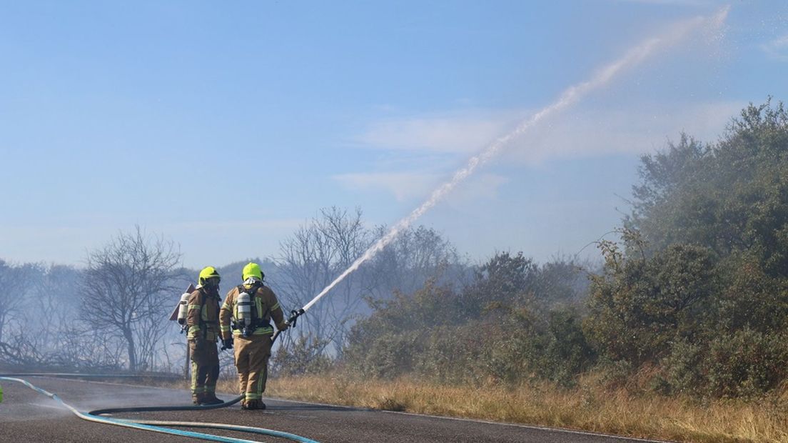 Large dune fire in Ouddorp increasingly under control, N57 at Port Zélande still closed