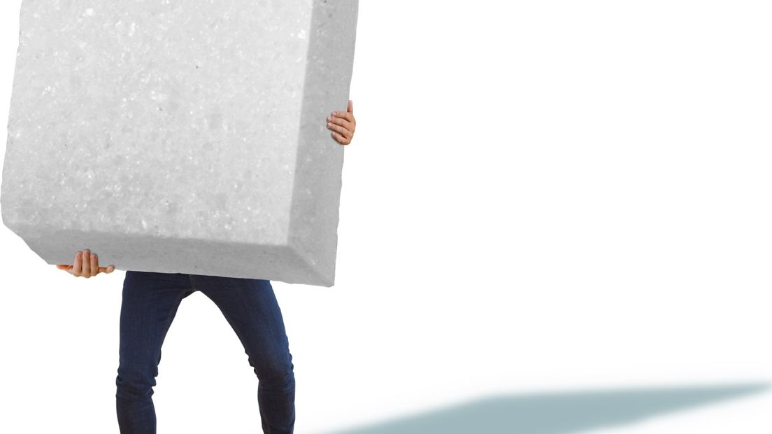 We weten het allemaal, suiker is hartstikke slecht voor je. Je wordt er tegenwoordig mee volgegooid, suiker dit en suiker dat. Waarom blijven we het dan toch eten? Hier zijn tien redenen waarom je per direct moet stoppen met het eten van suiker.