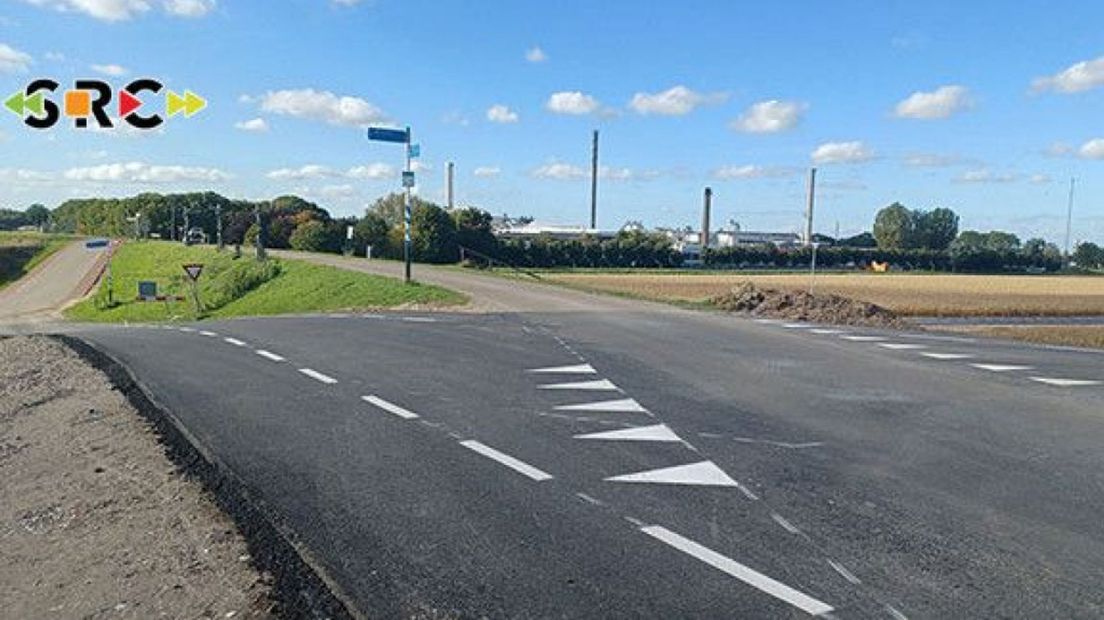 Langdurige omleidingsroute naar veerstoep Herwijnen vanwege dijkverzwaring - Omroep Gelderland