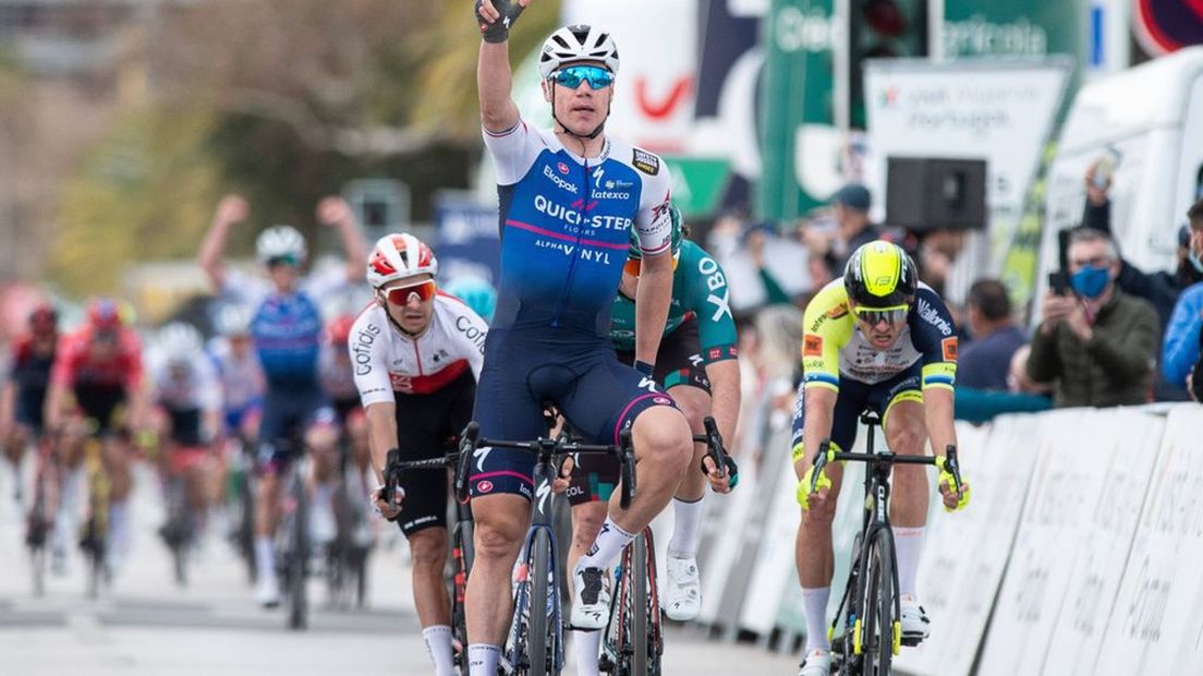 Fabio Jakobsen tijdens een overwinning in de Ronde van de Algarve, eerder deze maand.