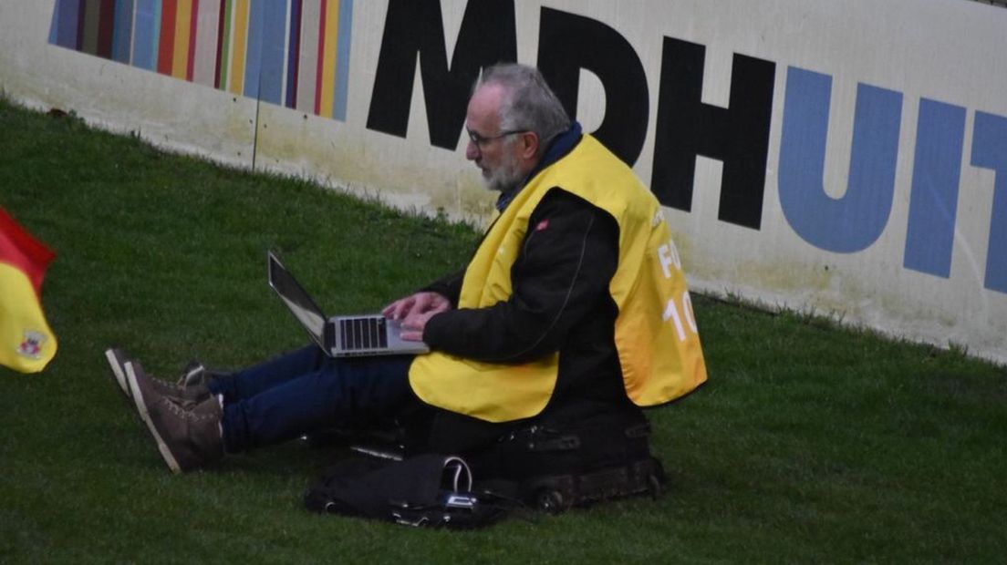 Broer van den Boom aan het werk.