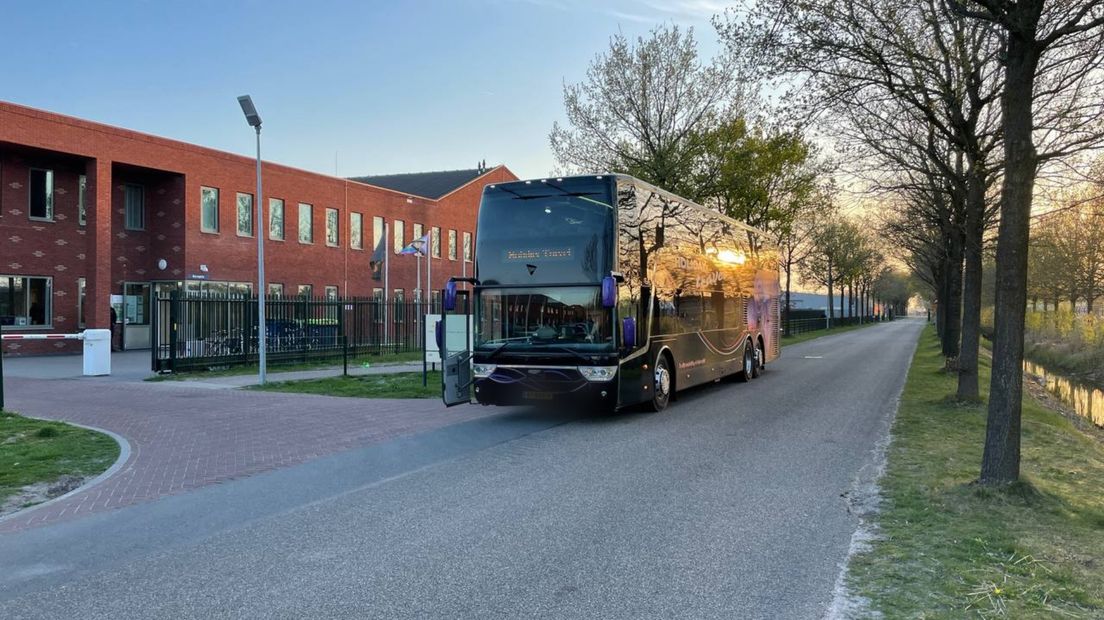 Rond 20:00 is er een bus vertrokken vanaf Ter Apel