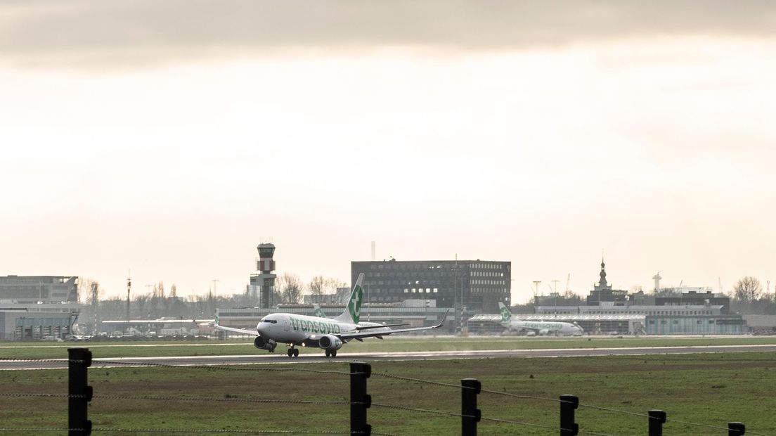 112 news: Plane turns back to Rotterdam due to technical failure |  Kitchen fire in Vlaardingen: two people checked