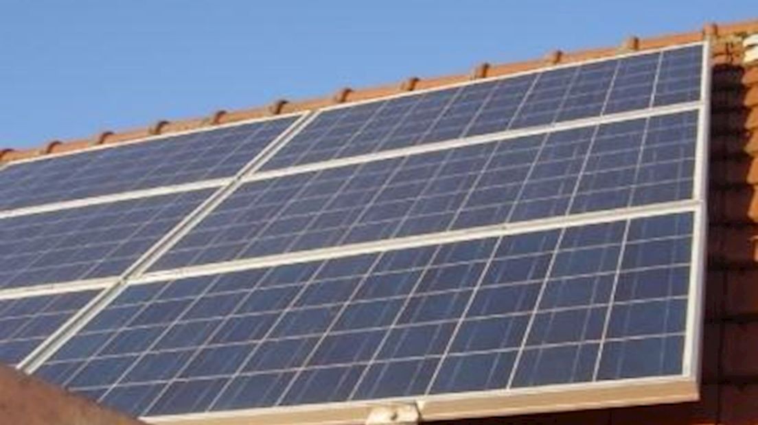 Ballast Nedam levert zonnepanelen gemeentehuis RTV Oost