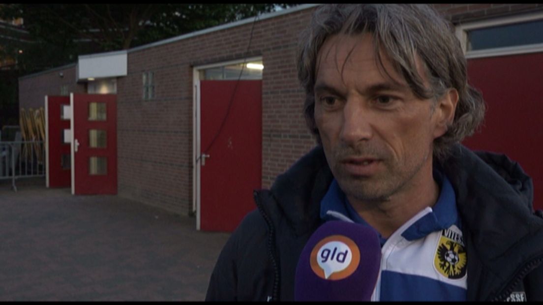 Het duel met de amateurs van AVW'66 was ook het laatste duel voor Rob Maas als hoofdtrainer van Vitesse. De coach kon niks zeggen over zijn toekomst.