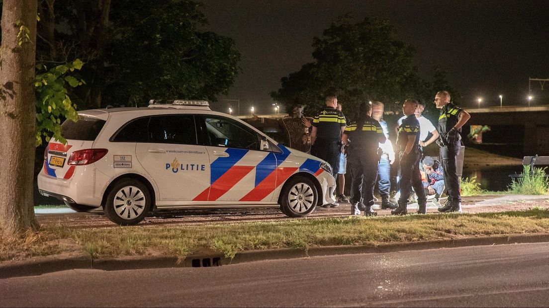Politie grijpt in bij vechtpartij in Deventer