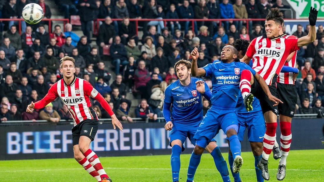 Moreno kopte twee keer raak tegen Twente