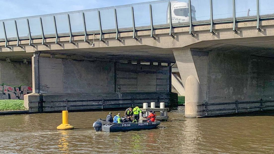 Madness on Wheels: A Wild Ride in Hoek van Holland Following Laser Check |  20 Individuals Taken into Custody for Posing as Bank Employees to Commit Fraud