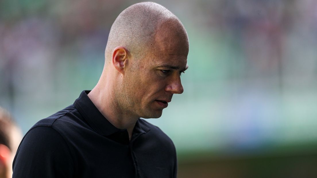 Danny Buijs na de zevende nederlaag op rij