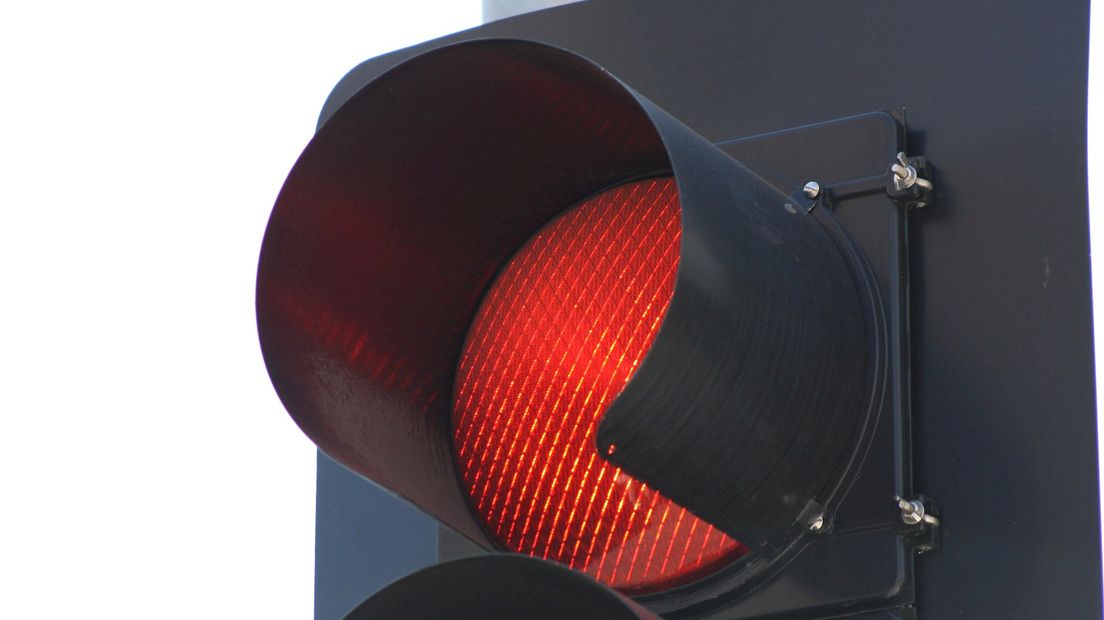 27 mensen bekeurd voor fietsen door rood licht