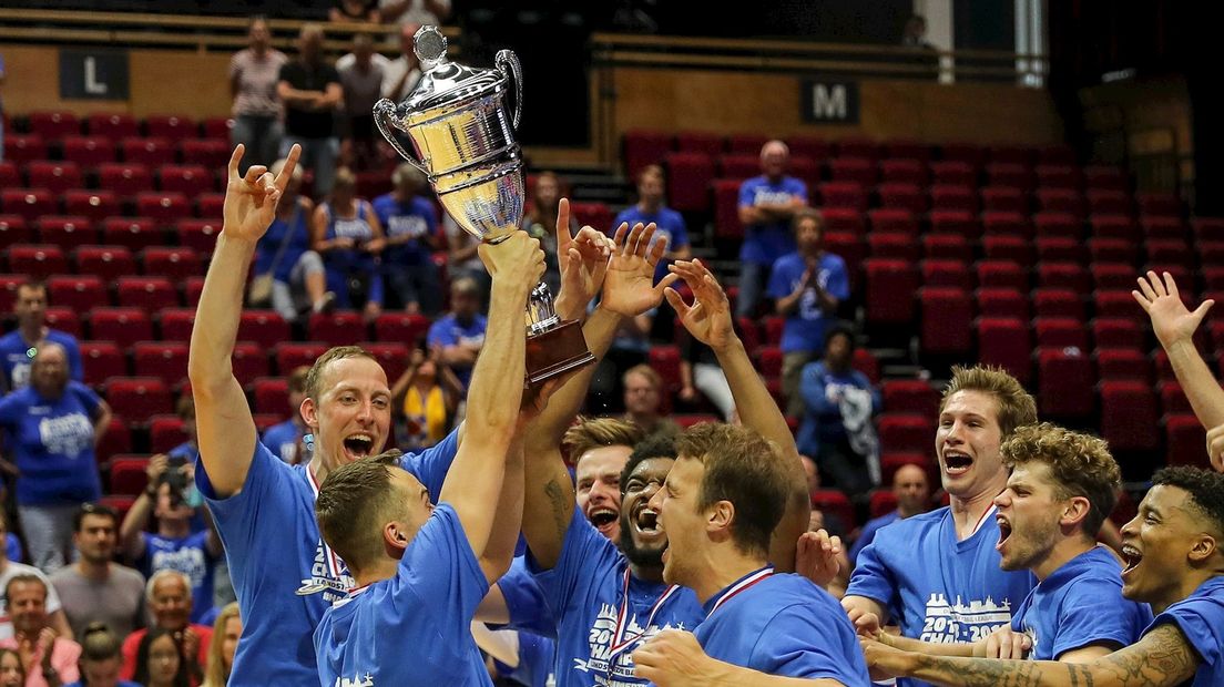 Landstede Basketbal mag als kampioen meedoen aan de FIBA Europe Cup