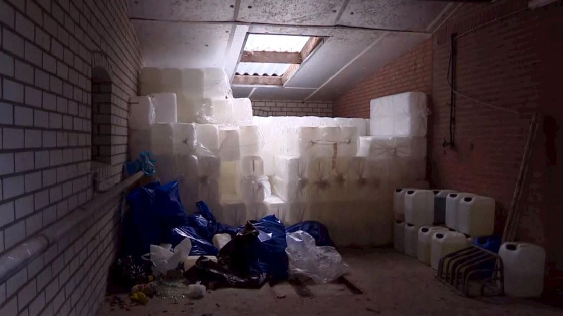Het drugslab in de villa in Esch (Noord-Brabant)