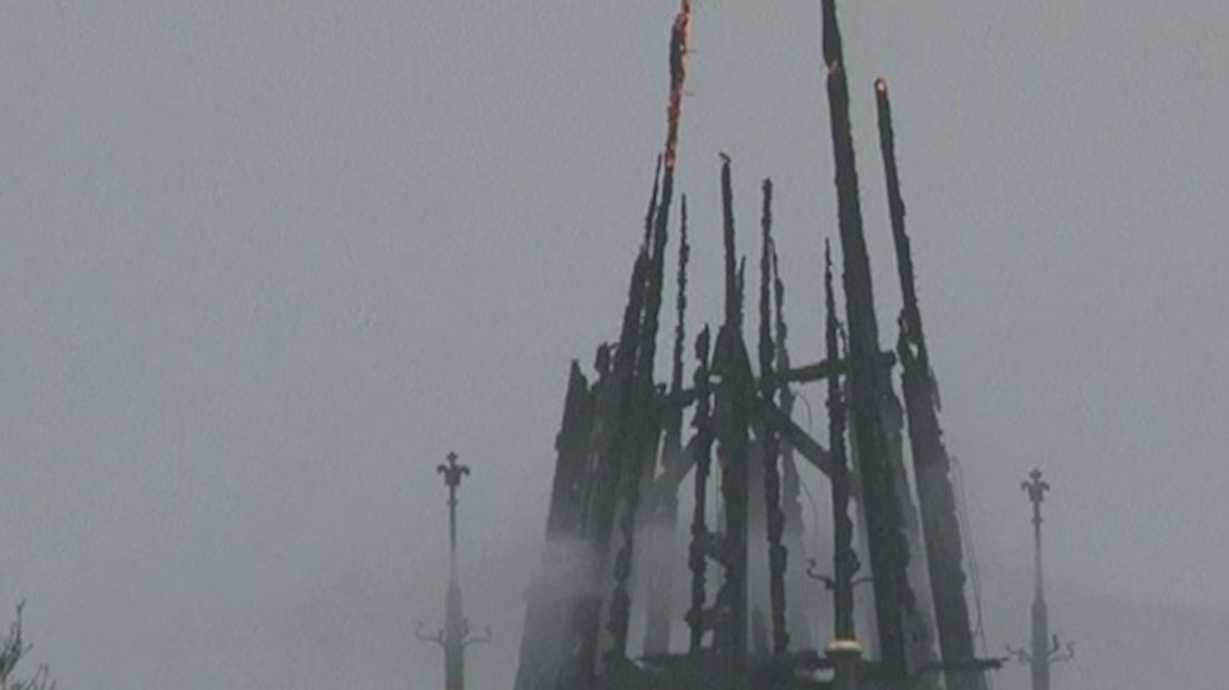 Brand in kerktoren Wijhe (1 januari)