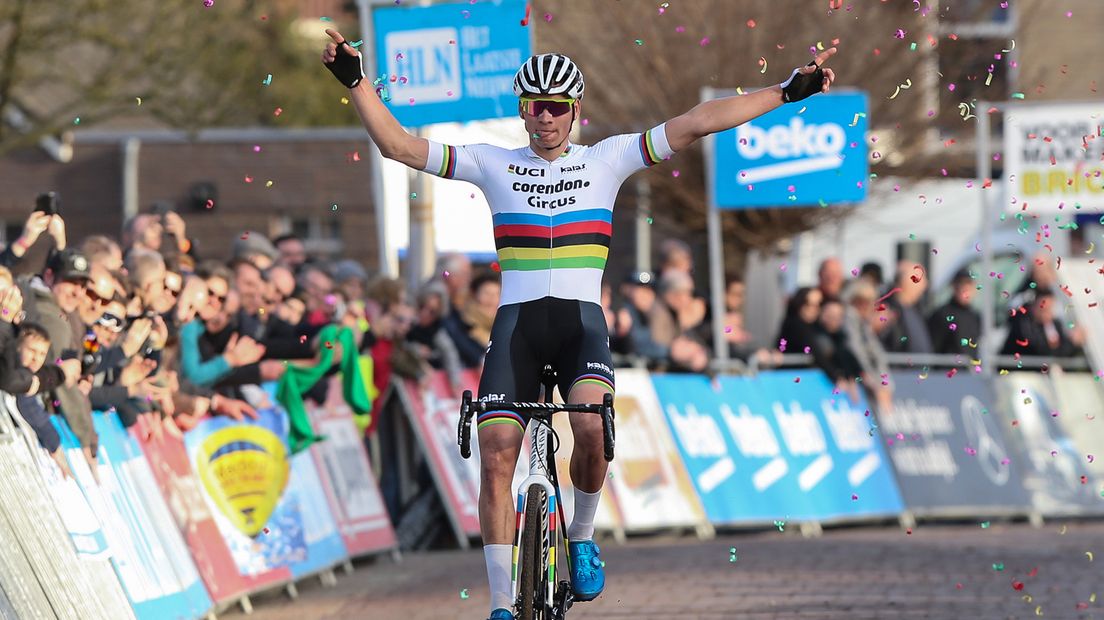 Mathieu van der Poel won afgelopen seizoen 32 wedstrijden