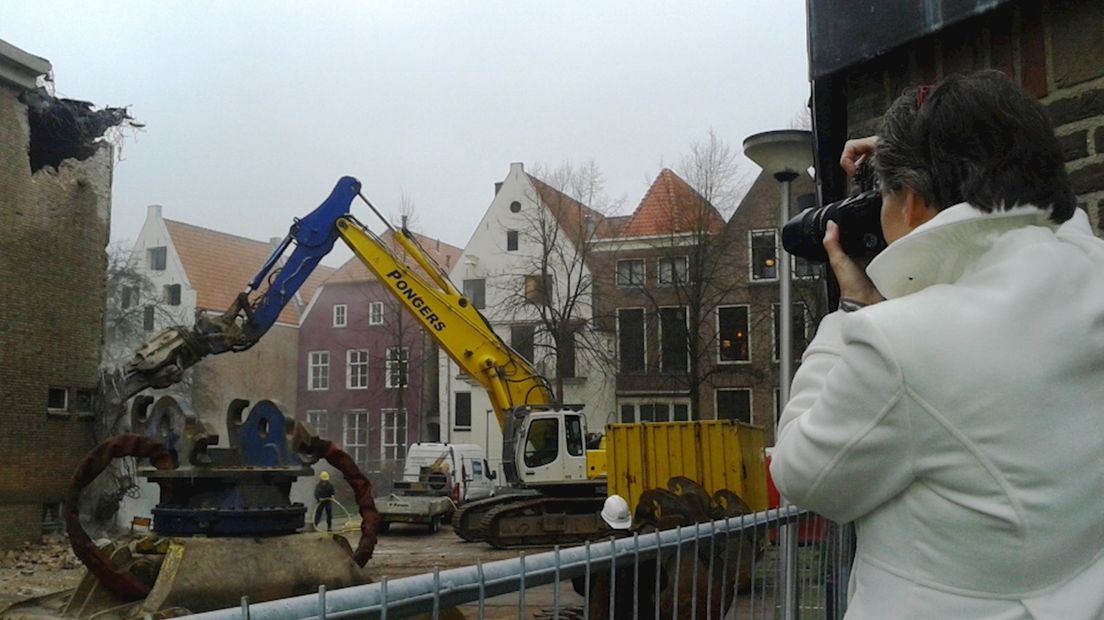 Start sloop Oude Schouwburg in Deventer