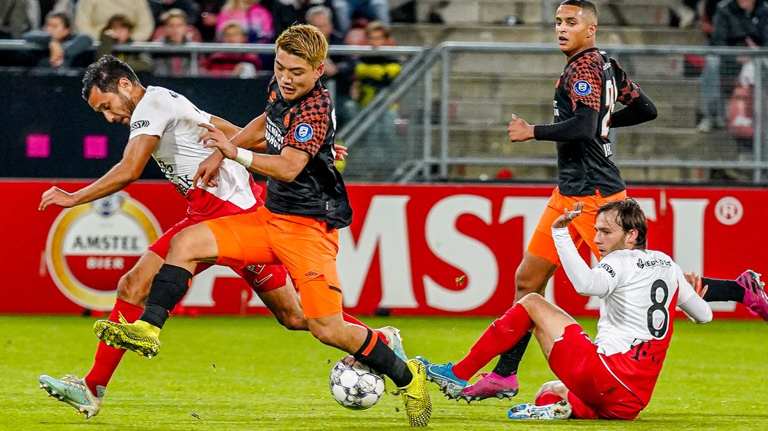 FC Utrecht - PSV op het veld van de Galgenwaard