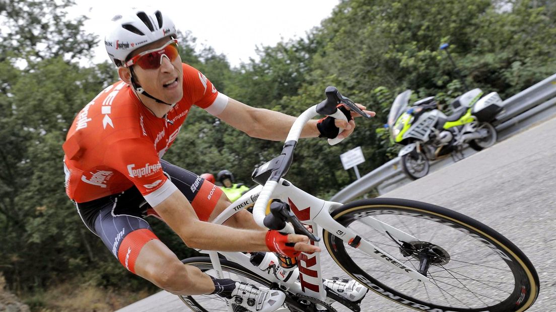 Mollema richt zich in 2019 op de Giro en de Tour