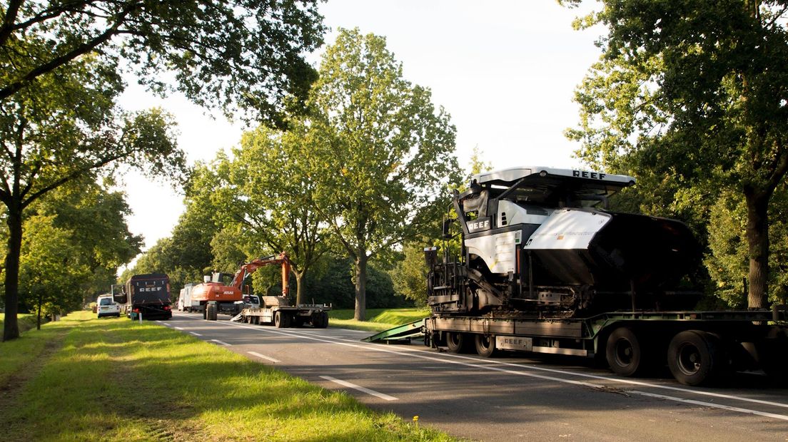 Provinciale weg N743 bij Borne dicht, verkeer moet kilometers omrijden