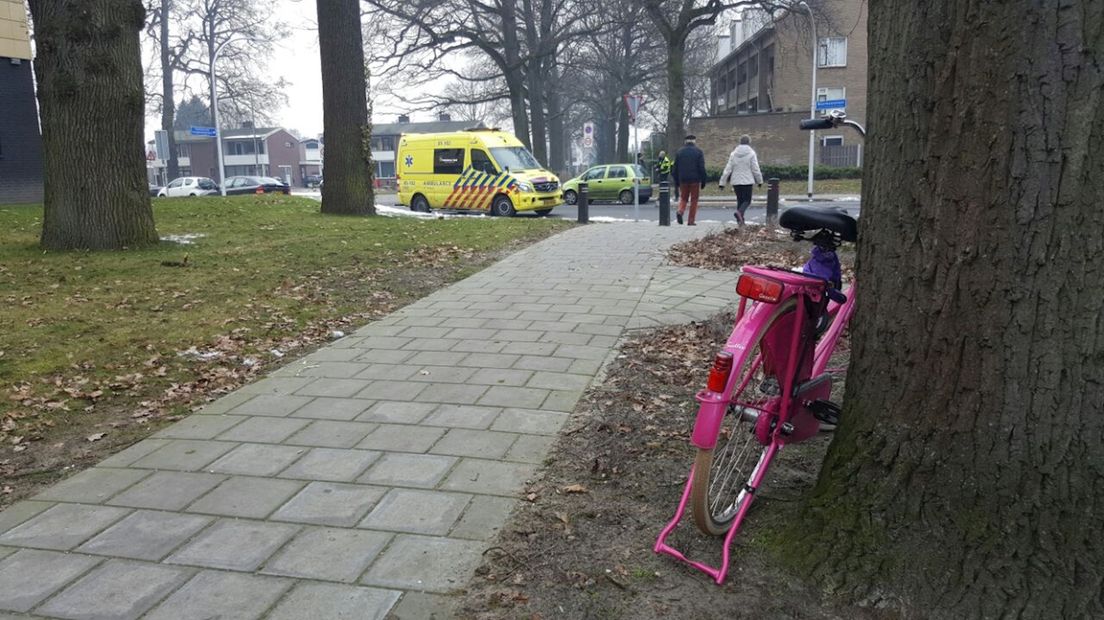 Fietsster gewond bij aanrijding in Hengelo