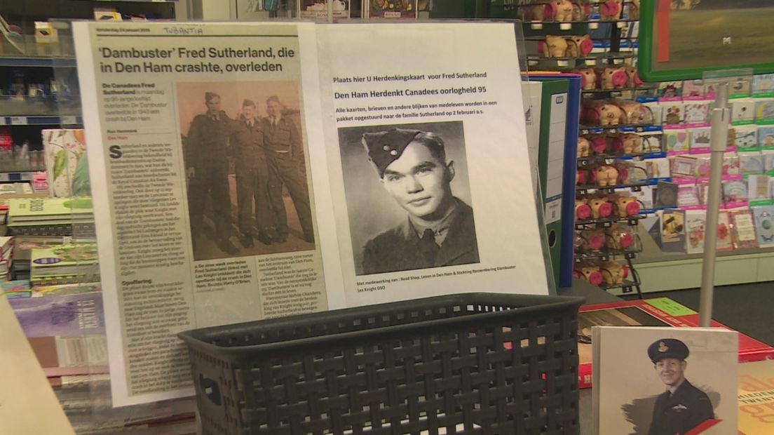Hier in een boekwinkel kan een boodschap voor de nabestaanden worden achtergelaten