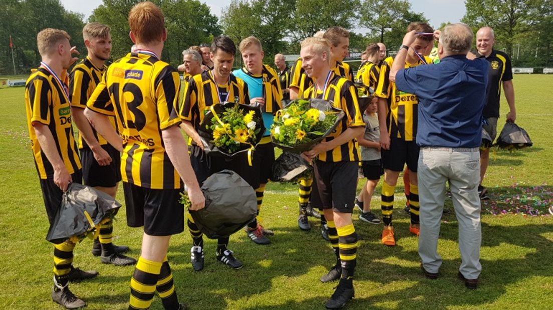 GOMOS is de nieuwe kampioen in de 2e klasse K (Rechten: RTV Drenthe/Ger Hensen)