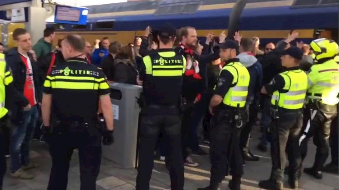 Politie op station Zwolle