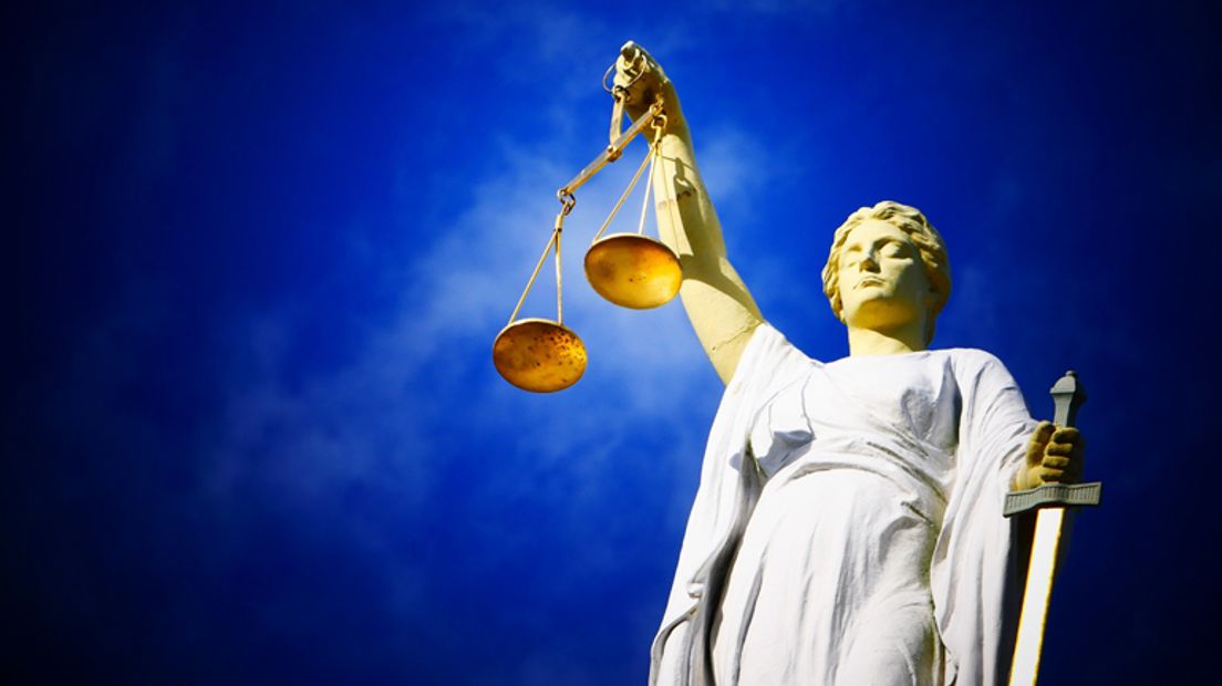 Een Emmenaar is veroordeeld tot een werkstraf van 160 uur vanwege het belagen van zijn ex-vriendin (Rechten: Pixabay)