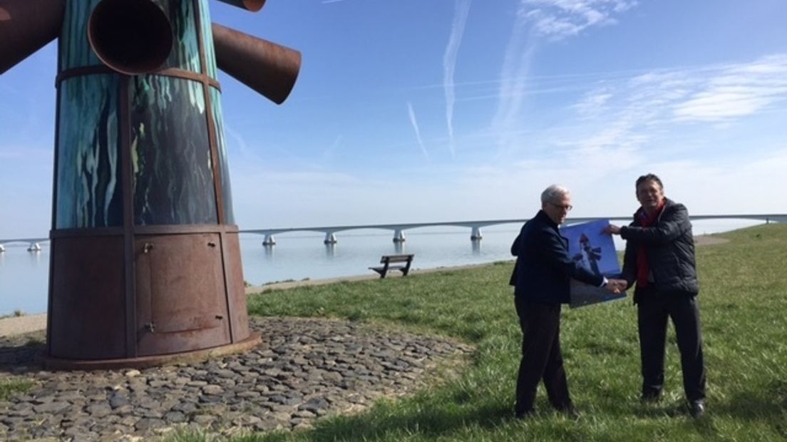 Watersnoodmuseum eigenaar Monument voor de Verdronken Dorpen (video)