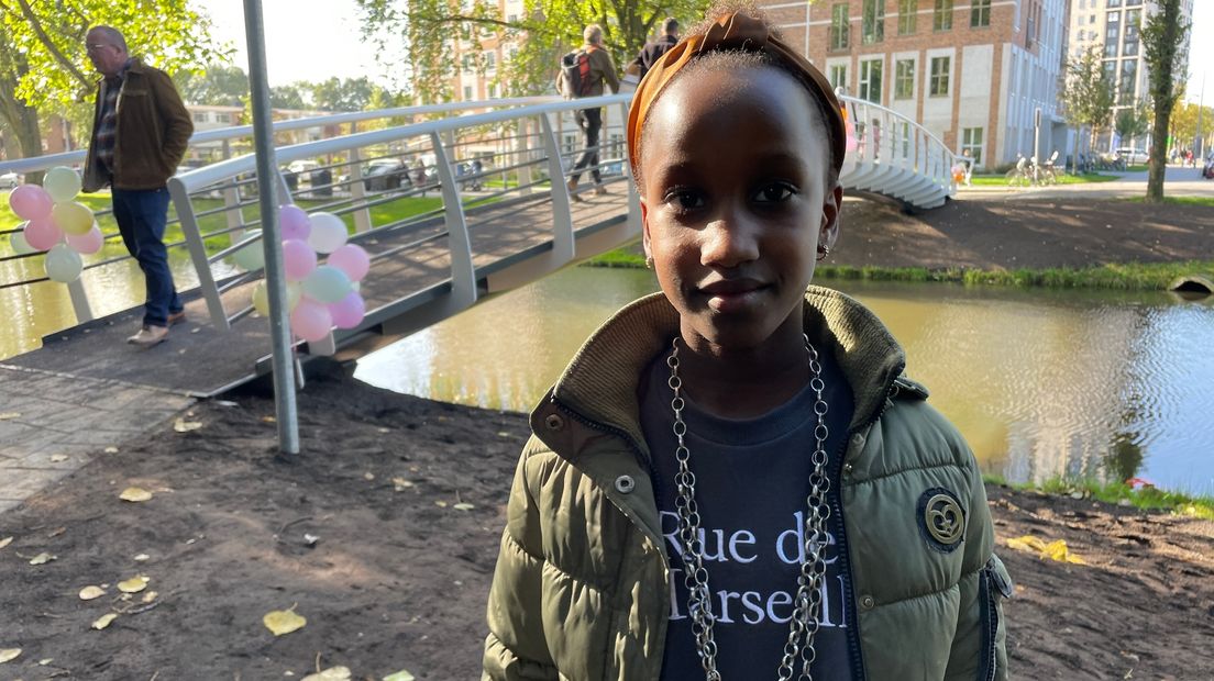 De kinderburgemeester van Groningen opende woensdag de brug